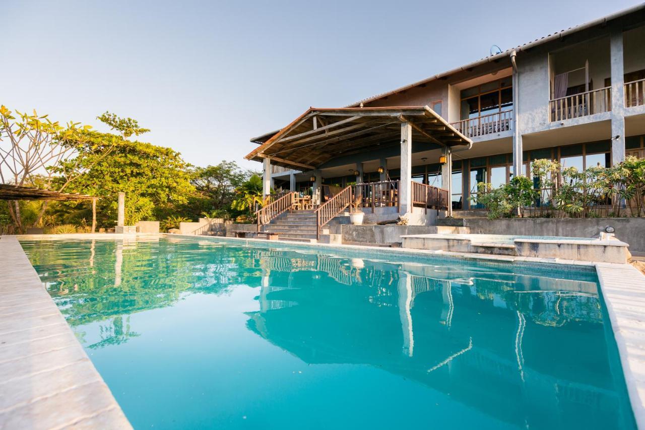 Punta Duarte Garden Inn Лос-Дуарте Экстерьер фото