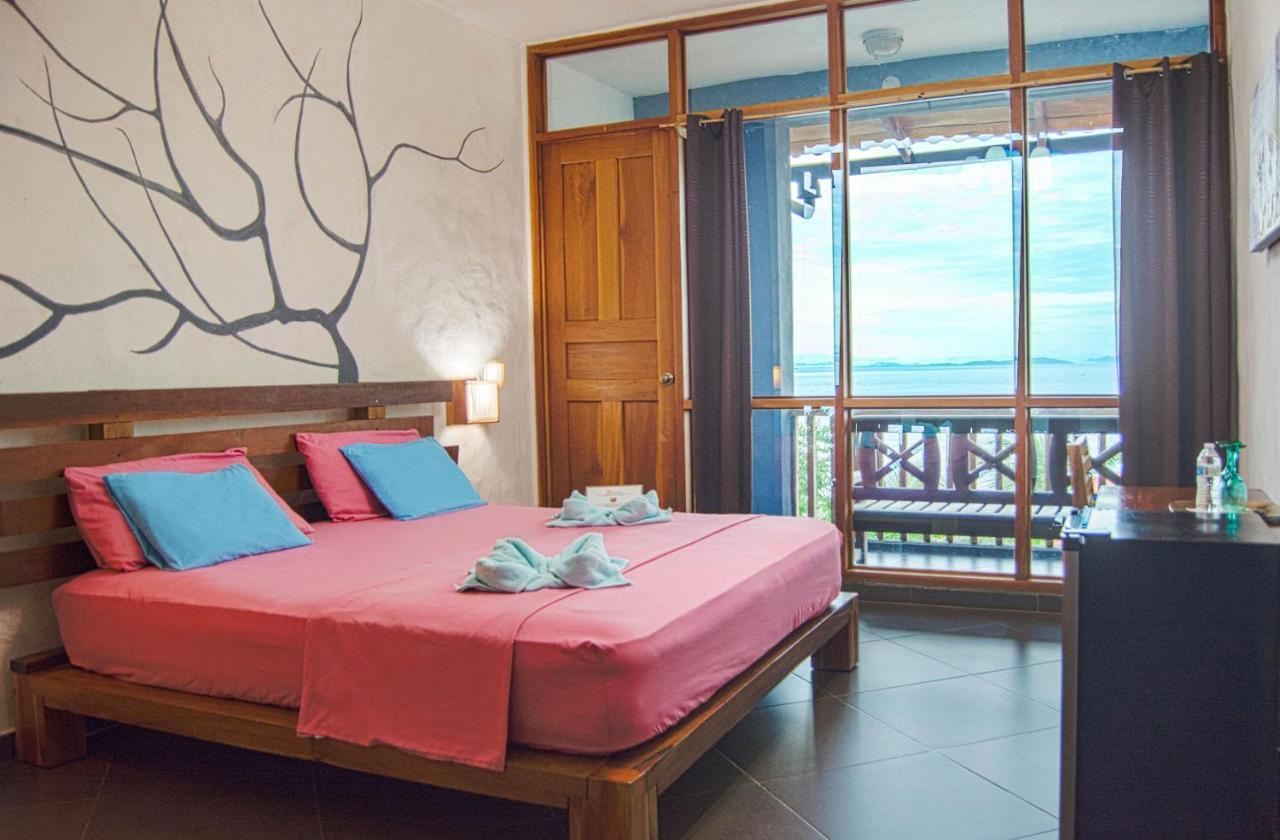 Punta Duarte Garden Inn Лос-Дуарте Экстерьер фото