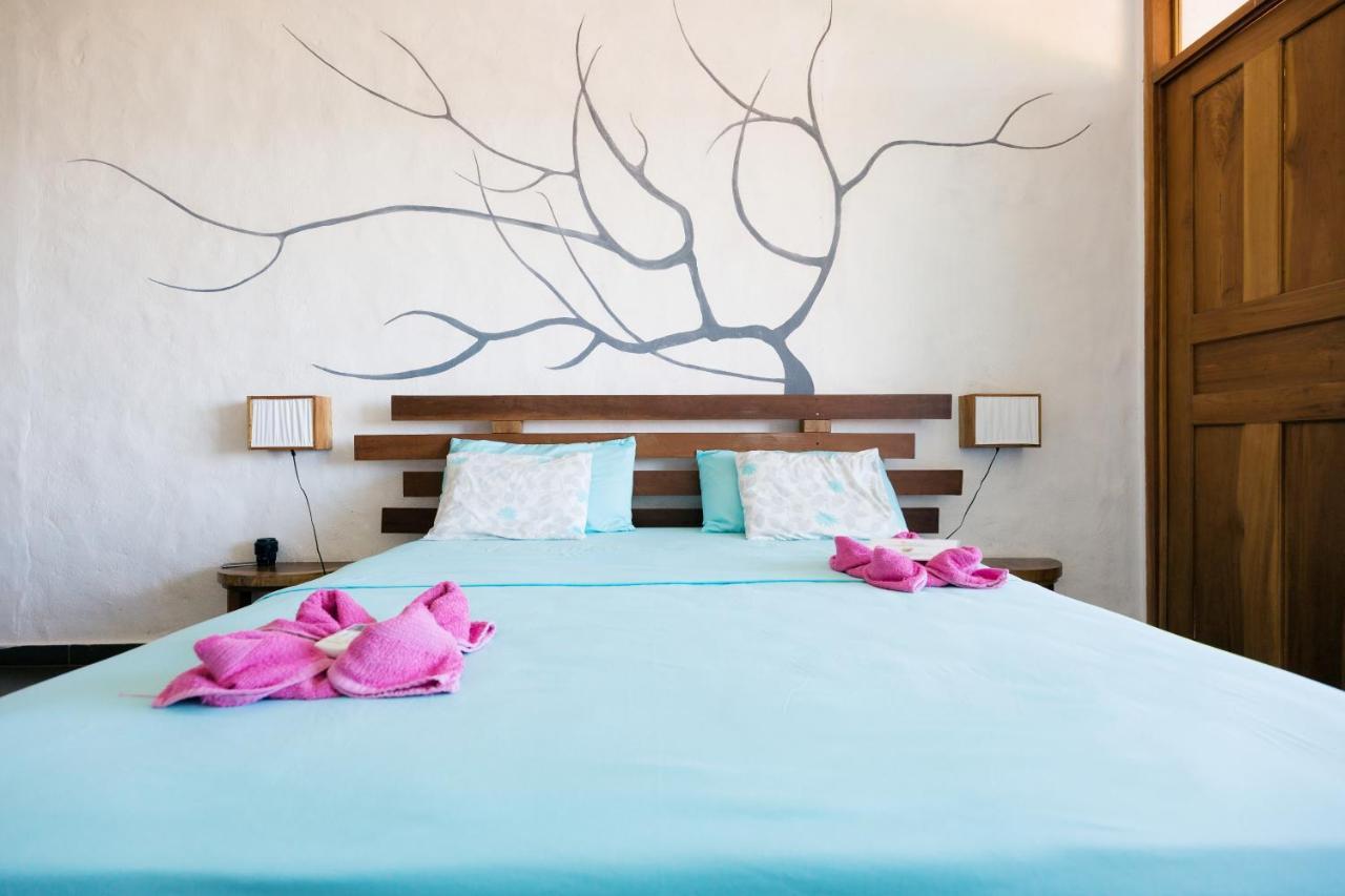 Punta Duarte Garden Inn Лос-Дуарте Экстерьер фото